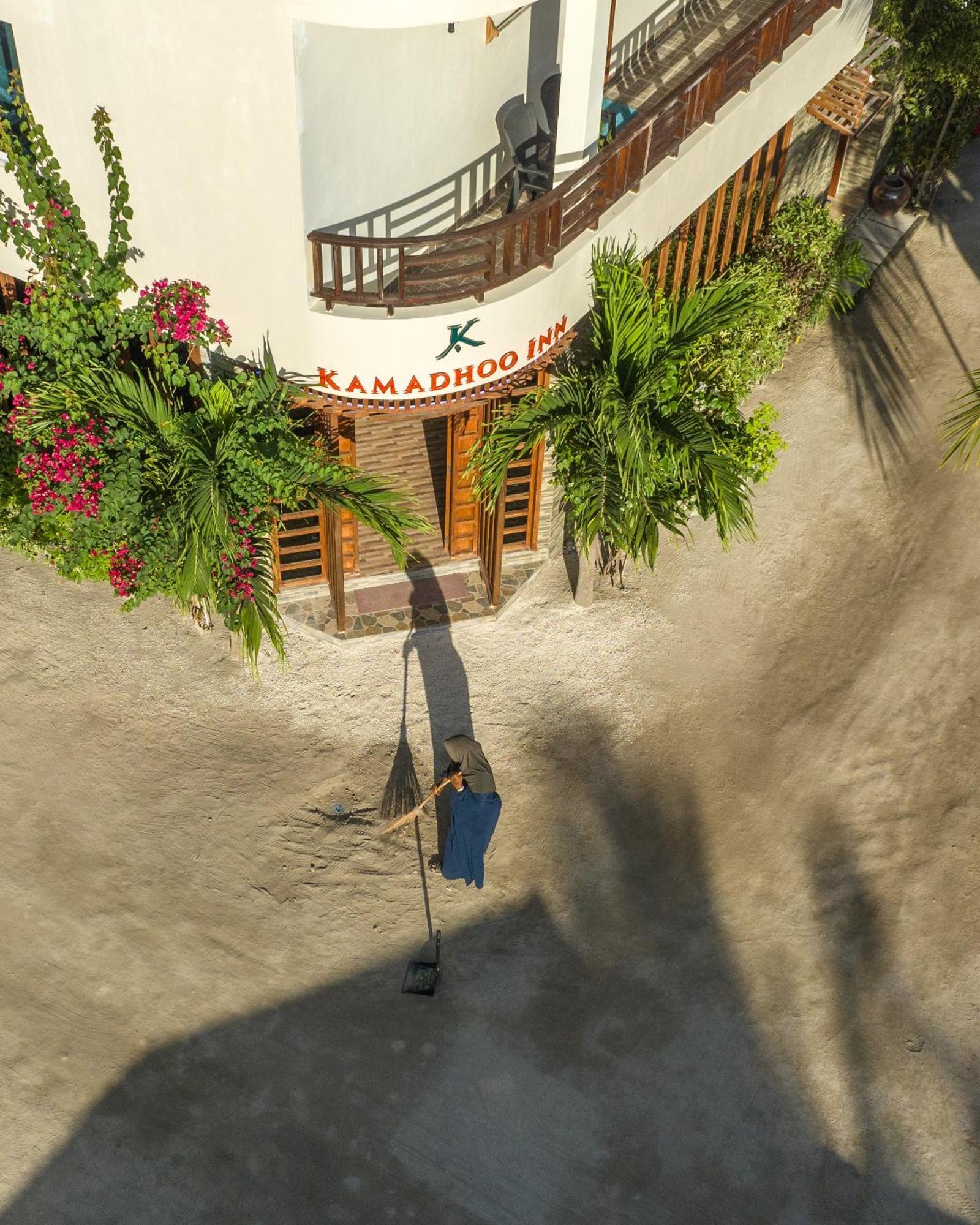 Kamadhoo Inn Buitenkant foto