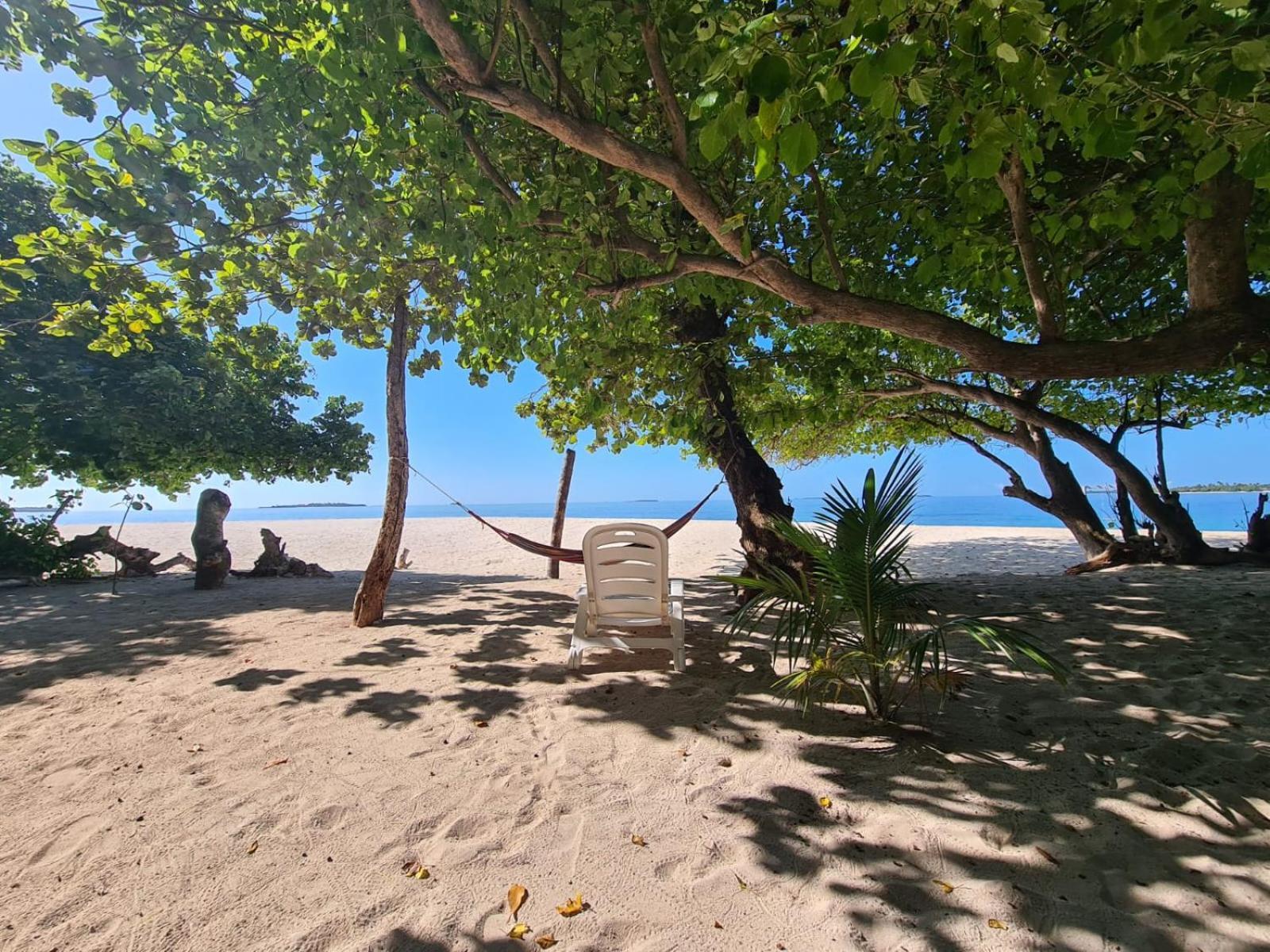 Kamadhoo Inn Buitenkant foto