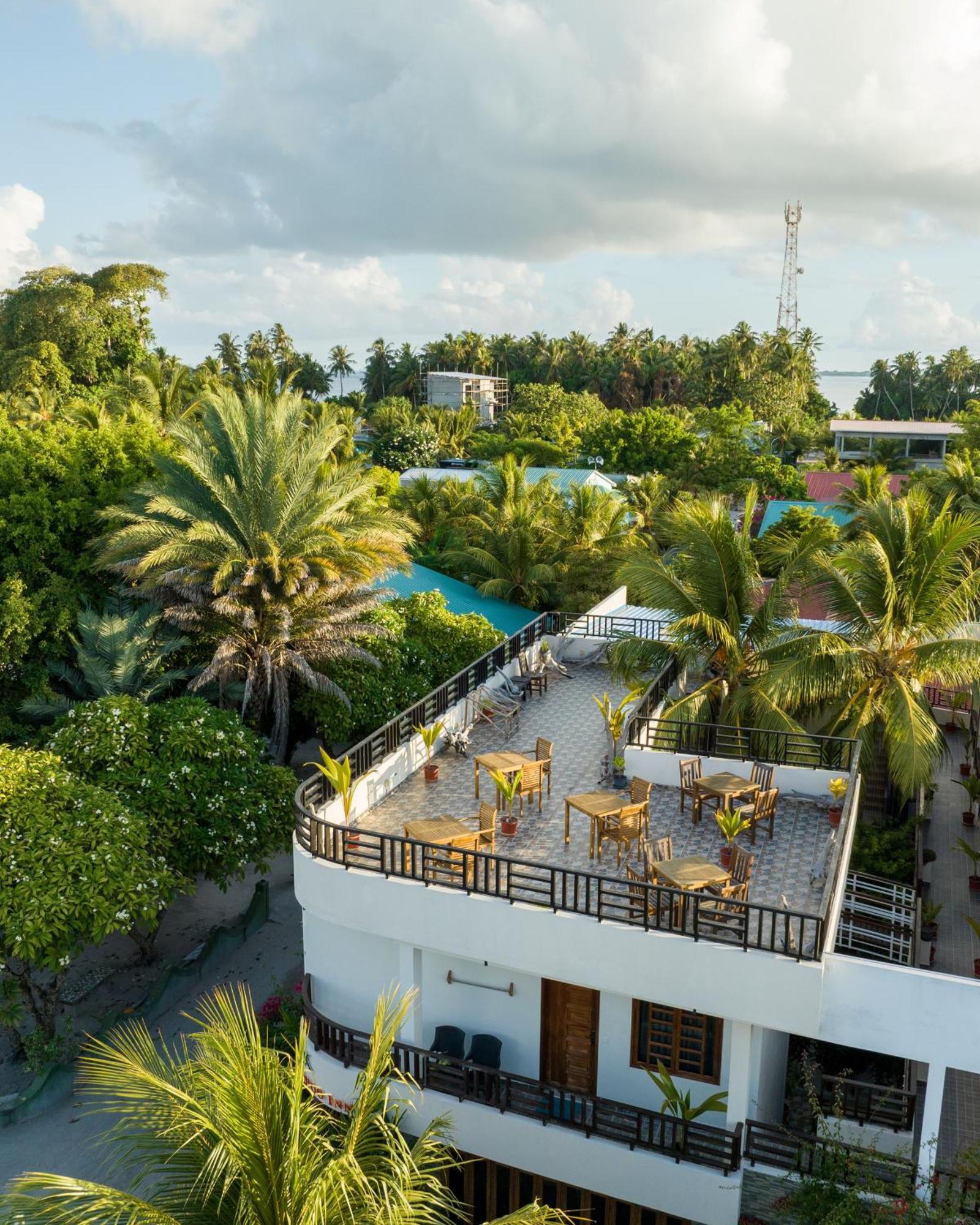 Kamadhoo Inn Buitenkant foto